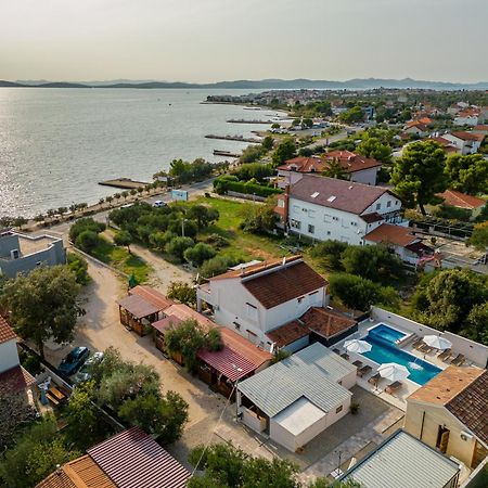Camp Mrkva Mobile Homes Sukošan Eksteriør bilde