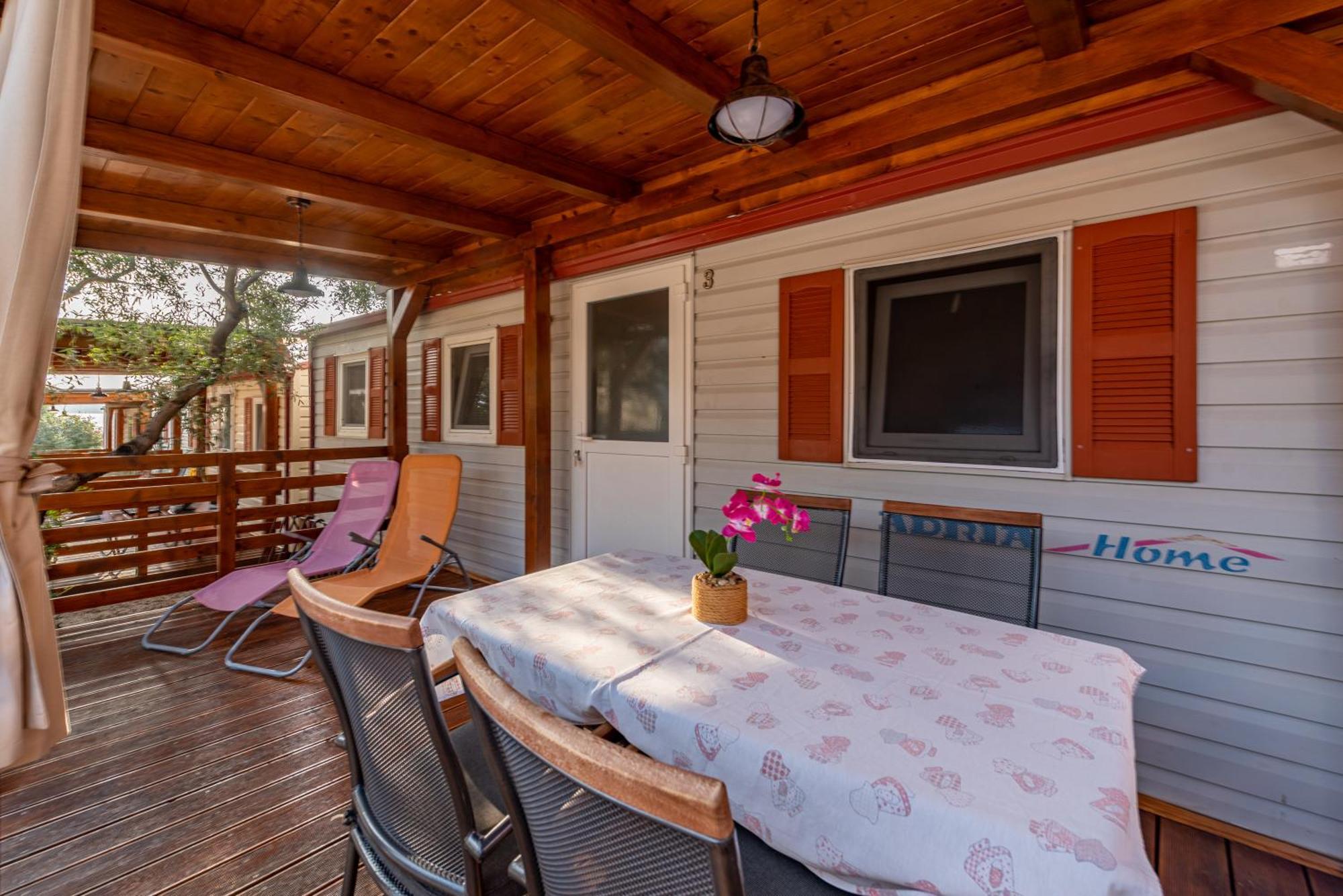Camp Mrkva Mobile Homes Sukošan Rom bilde