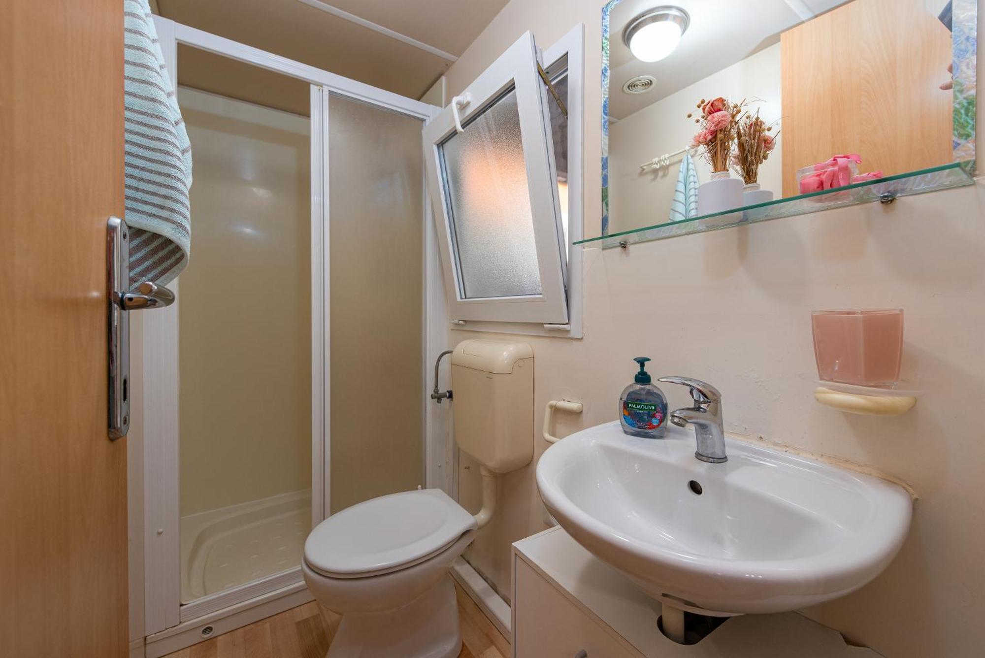 Camp Mrkva Mobile Homes Sukošan Rom bilde