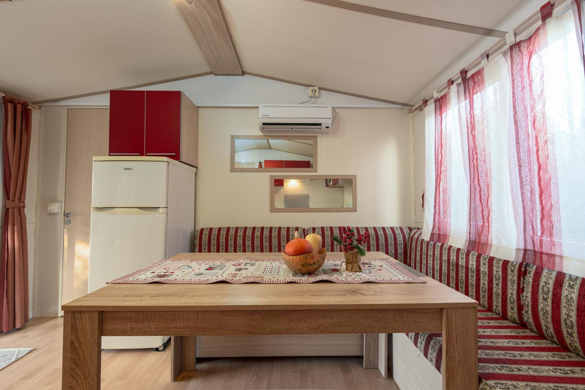 Camp Mrkva Mobile Homes Sukošan Rom bilde